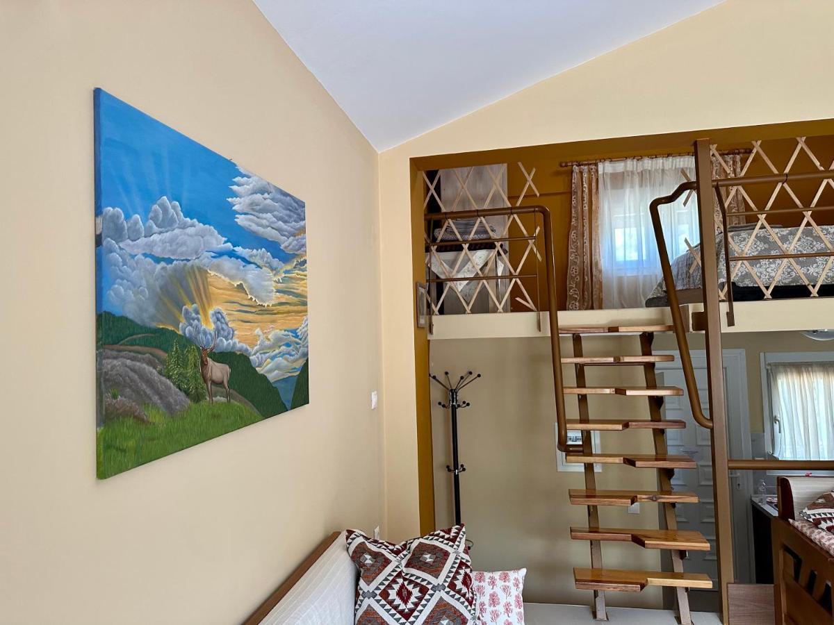 Hilltop Lodge ออร์มา ภายนอก รูปภาพ